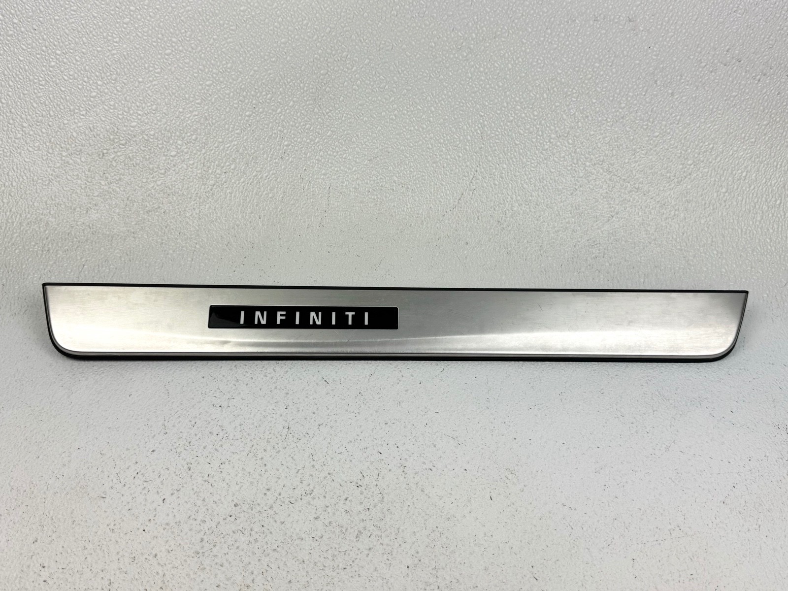 16-21 INFINITI Q50 FRONT RIGHT RH SIDE DOOR STEP SILL SCUFF PLATE COVER TRIM