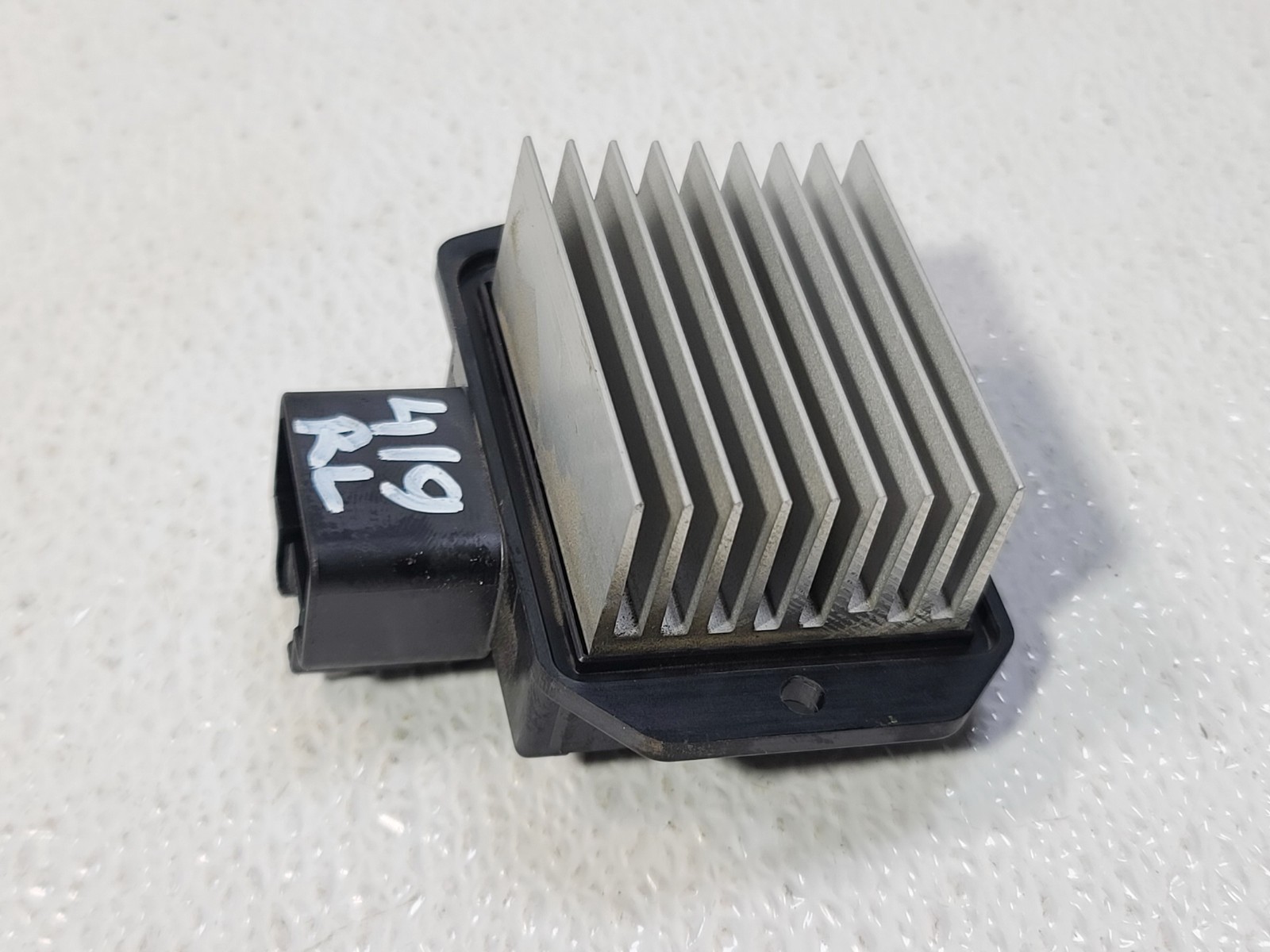 17-23 LAND ROVER DISCOVERY SPORT REAR LEFT LH SIDE HEATER BLOWER RESISTOR