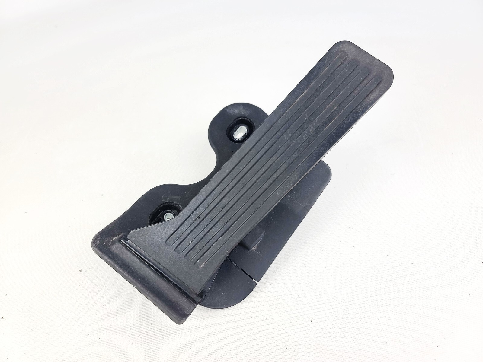 13-20 MAZDA 3 6 CX-5 GAS PEDAL THROTTLE ACCELERATOR TRAVEL SENSOR