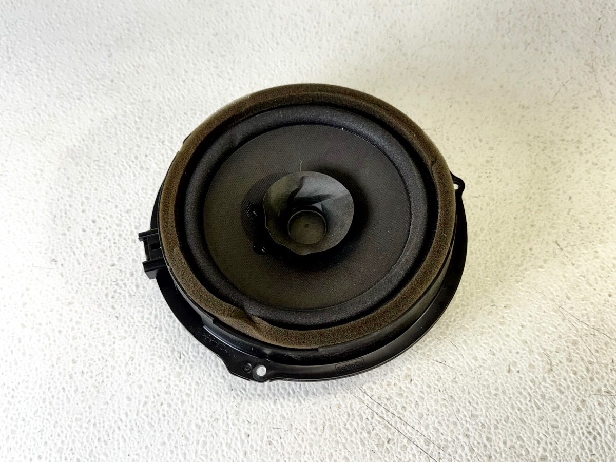 13-18 FORD C-MAX REAR RIGHT RH PASS SIDE DOOR AUDIO SOUND SPEAKER UNIT