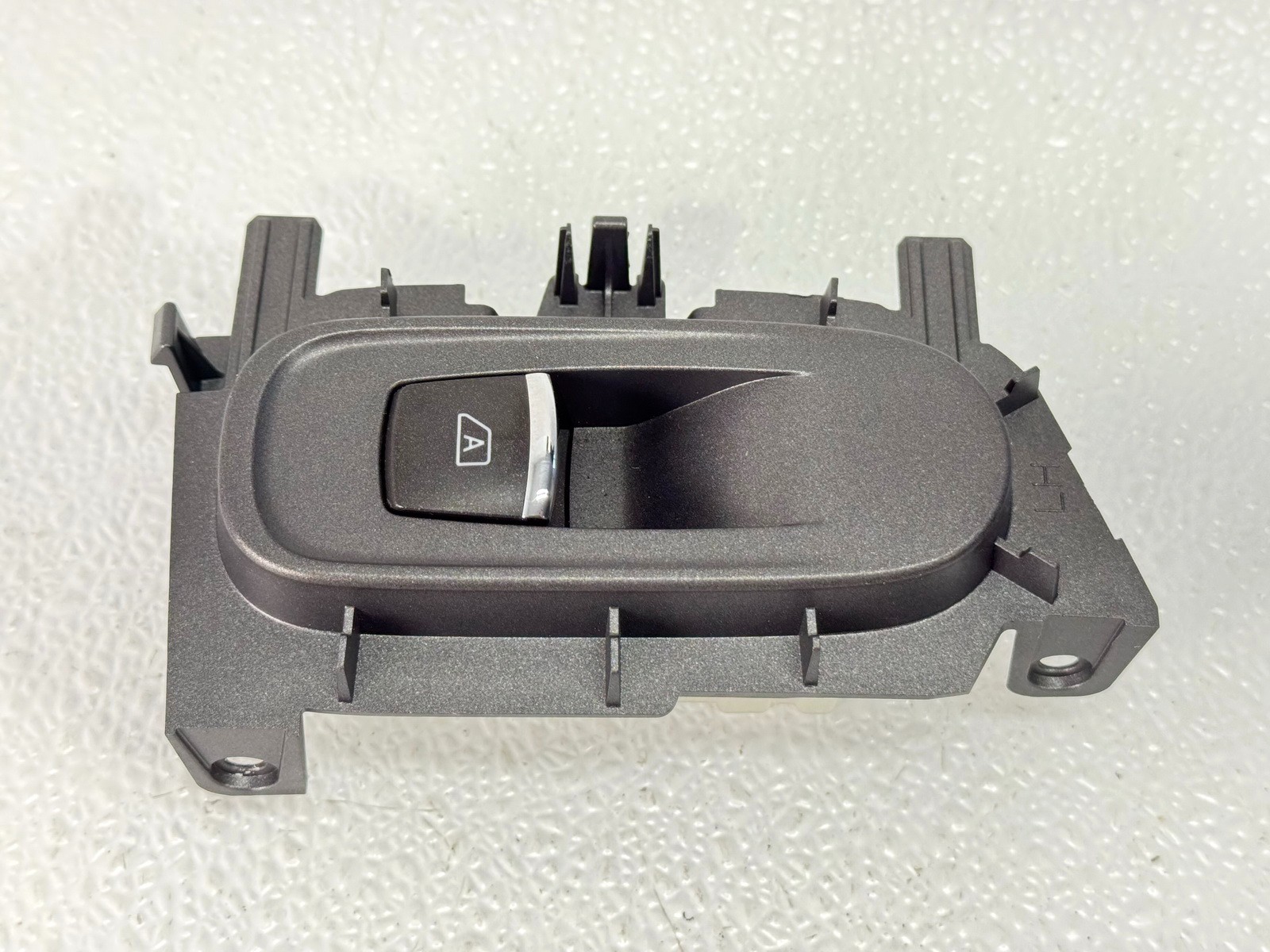12-24 INFINITI QX56 QX80 REAR LEFT LH DRIVER SIDE DOOR WINDOW CONTROL SWITCH