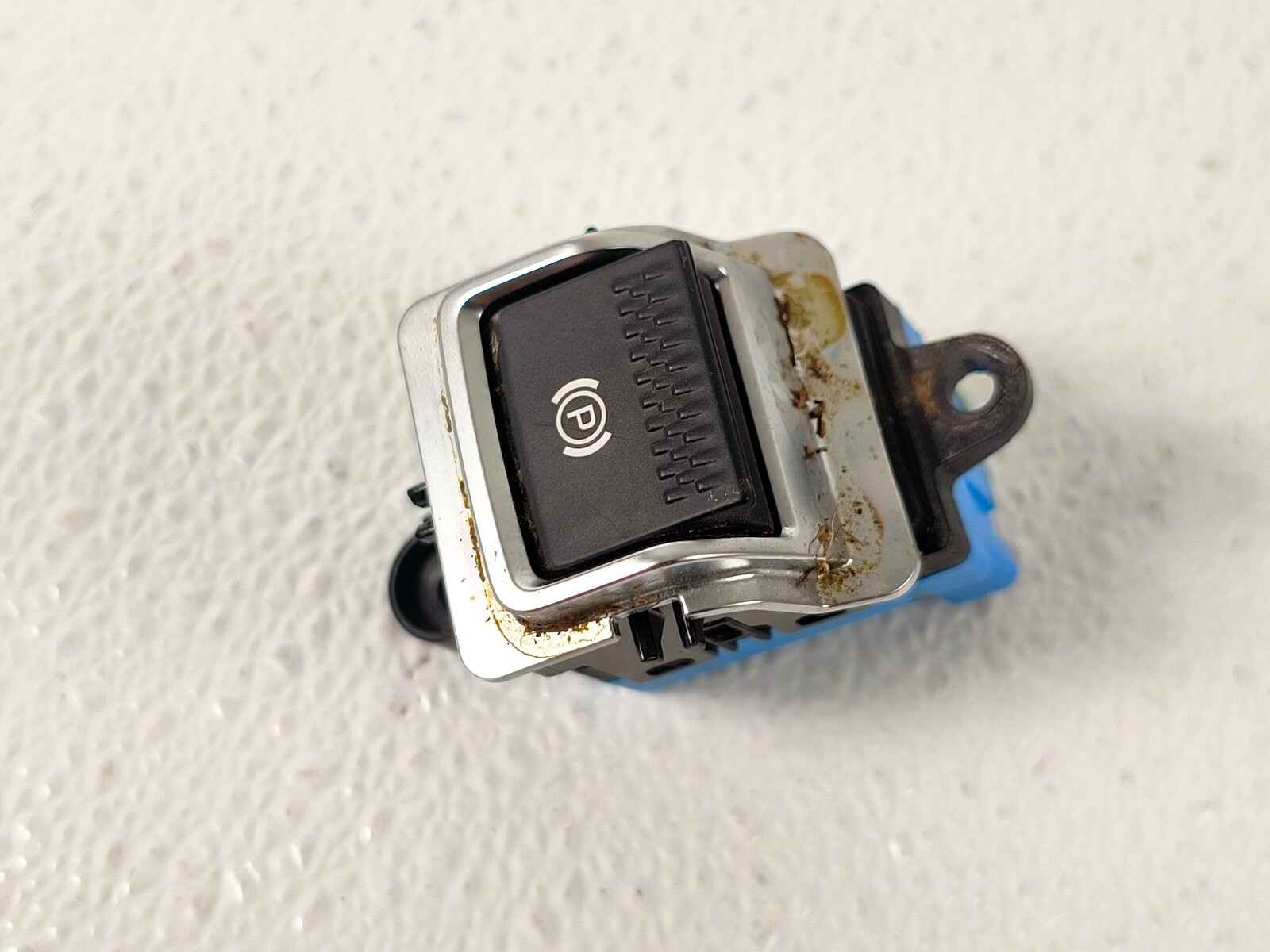 16-21 JAGUAR XE F-PACE PARK EMERGENCY PARK BRAKE CONTROL SWITCH BUTTON