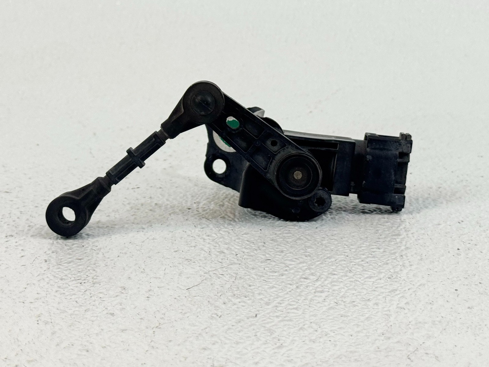 16-23 JAGUAR XE XF F-PACE FRONT RIGHT RH SUSPENSION RIDE LEVEL HEIGHT SENSOR