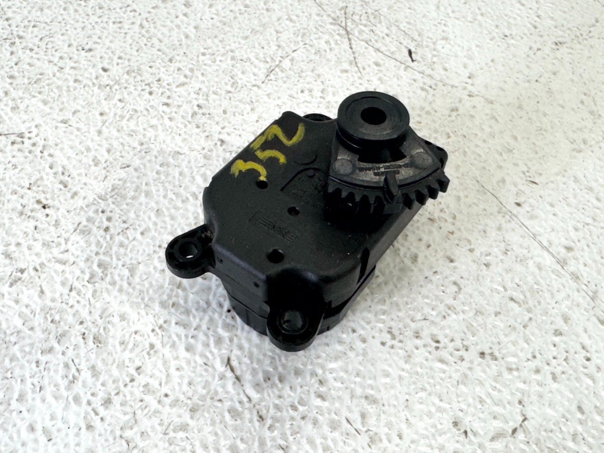 17-19 FORD ESCAPE A / C HVAC AIR HEATER FLAP DOOR SERVO MOTOR ACTUATOR