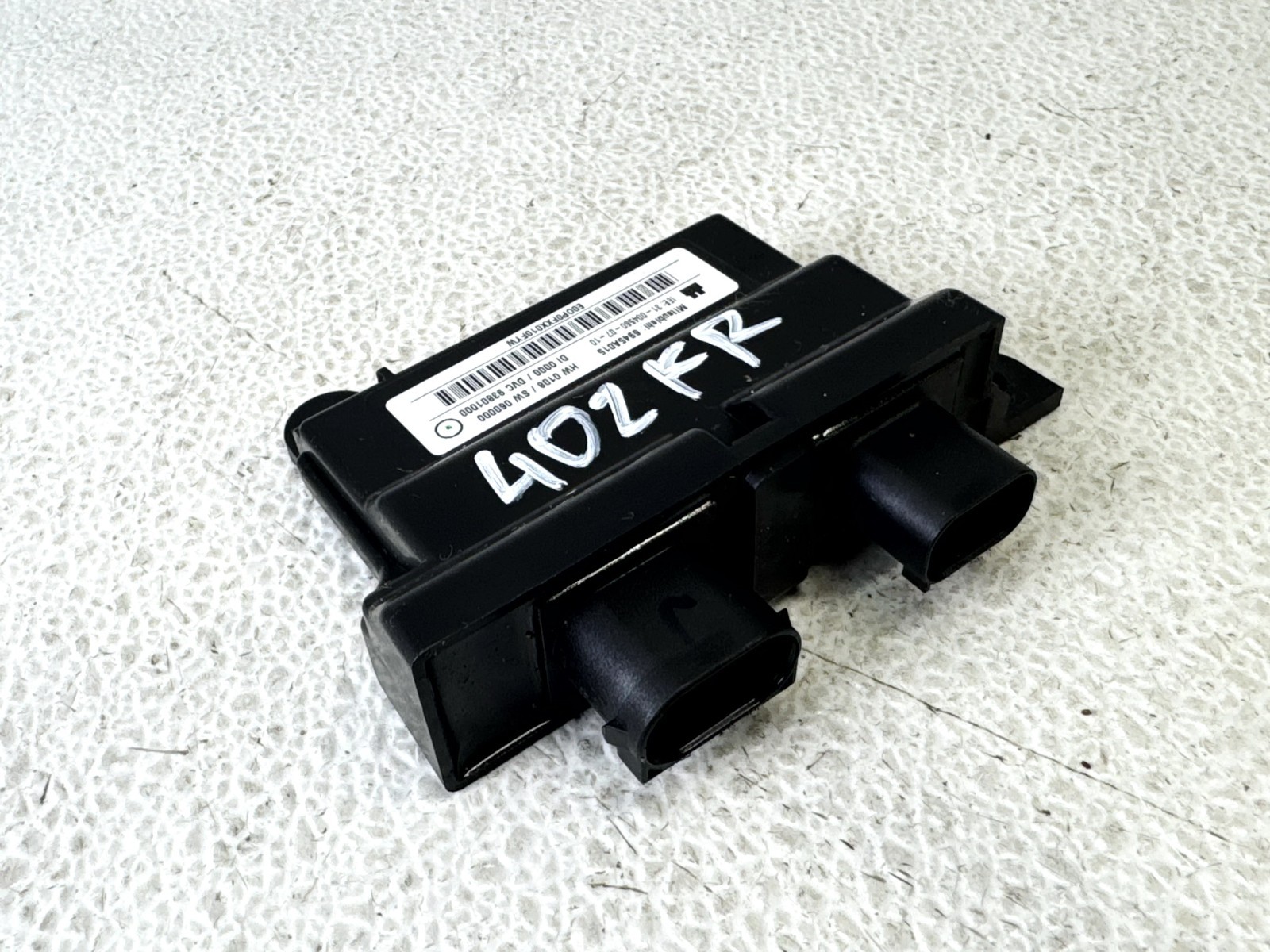 14-20 MITSUBISHI OUTLANDER FRONT RIGHT SIDE SEAT OCCUPANCY CONTROL MODULE