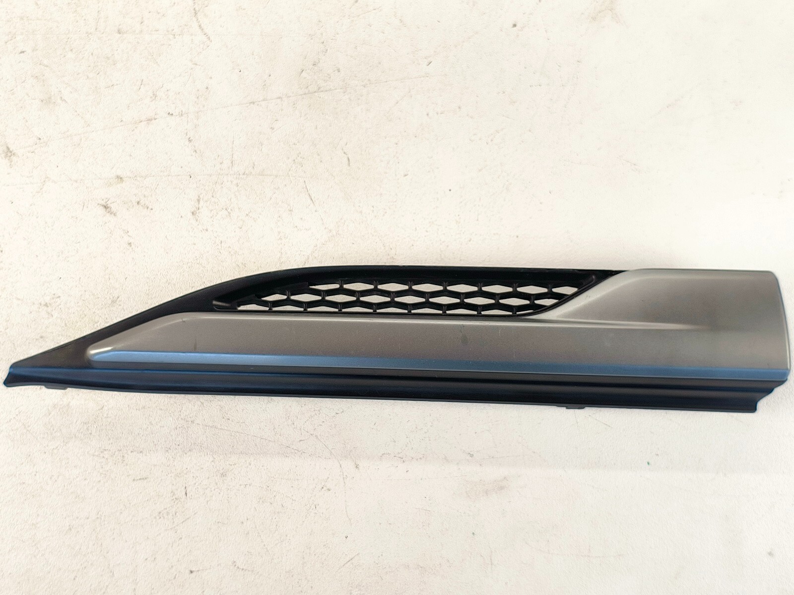 12-19 LAND ROVER RANGE ROVER EVOQUE FRONT RIGHT RH FENDER GRILLE MOLDING
