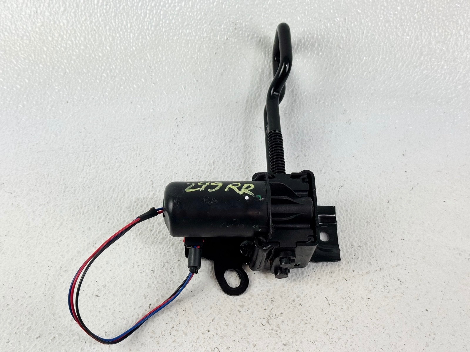 17-20 JAGUAR F-PACE REAR RIGHT PASS SIDE ADJUSTABLE RECLINE SEAT MOTOR