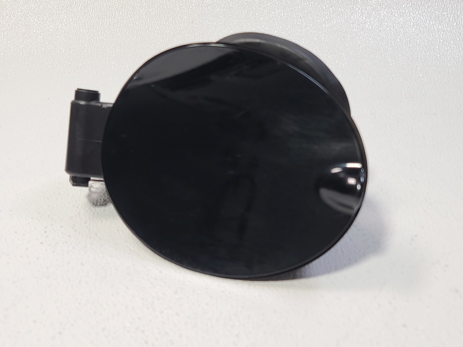 13-16 FORD ESCAPE FUEL RESERVOIR TANK FILLER NECK LID DOOR COVER DOOR ASSY