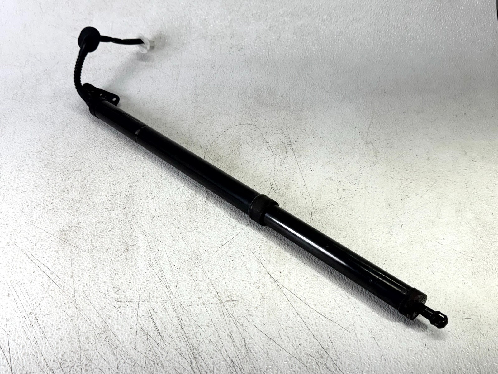 16-23 MAZDA CX-9 CX9 REAR LEFT LH TAILAGTE LID LIFT SHOCK SUPPORT STRUT