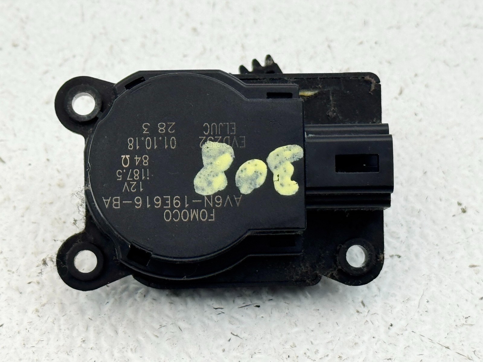 17-19 FORD ESCAPE A / C HAVC HEATER FLAP BLEND DOOR SERVO MOTOR ACTUATOR