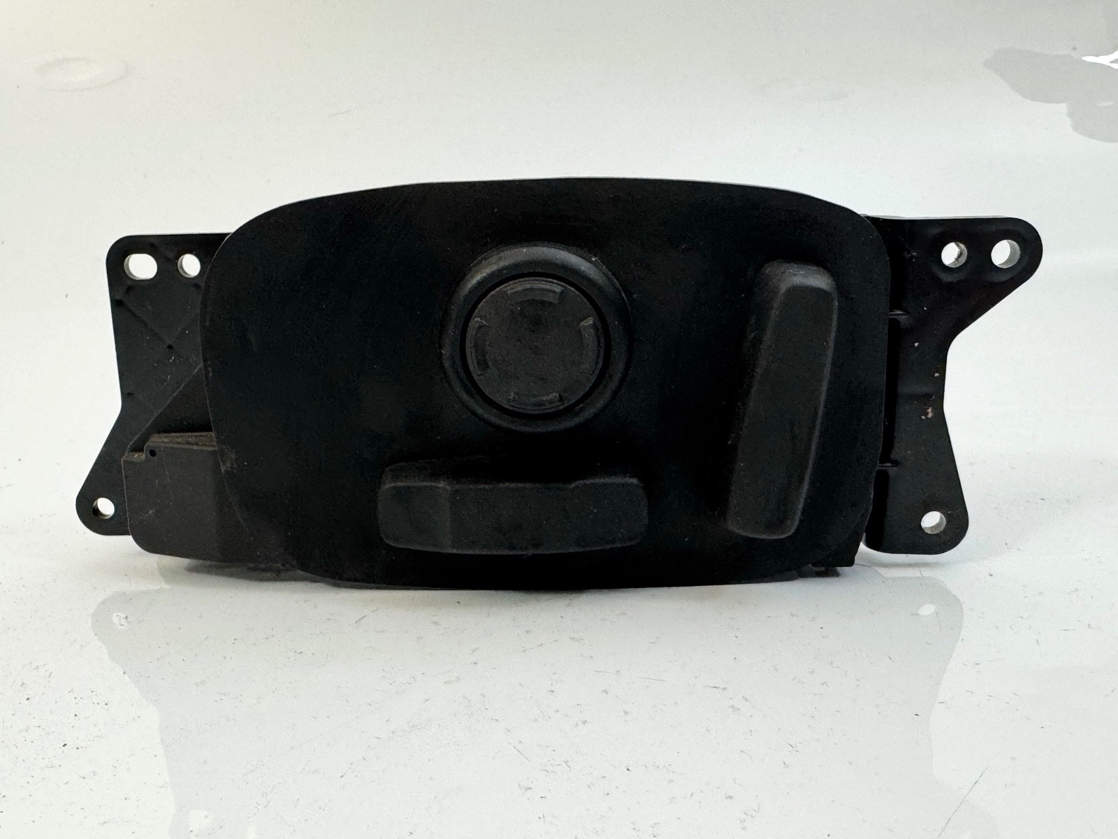 15-23 LAND ROVER DISCOVERY FRONT LEFT DRIVER SEAT POSITION CONTROL SWITCH