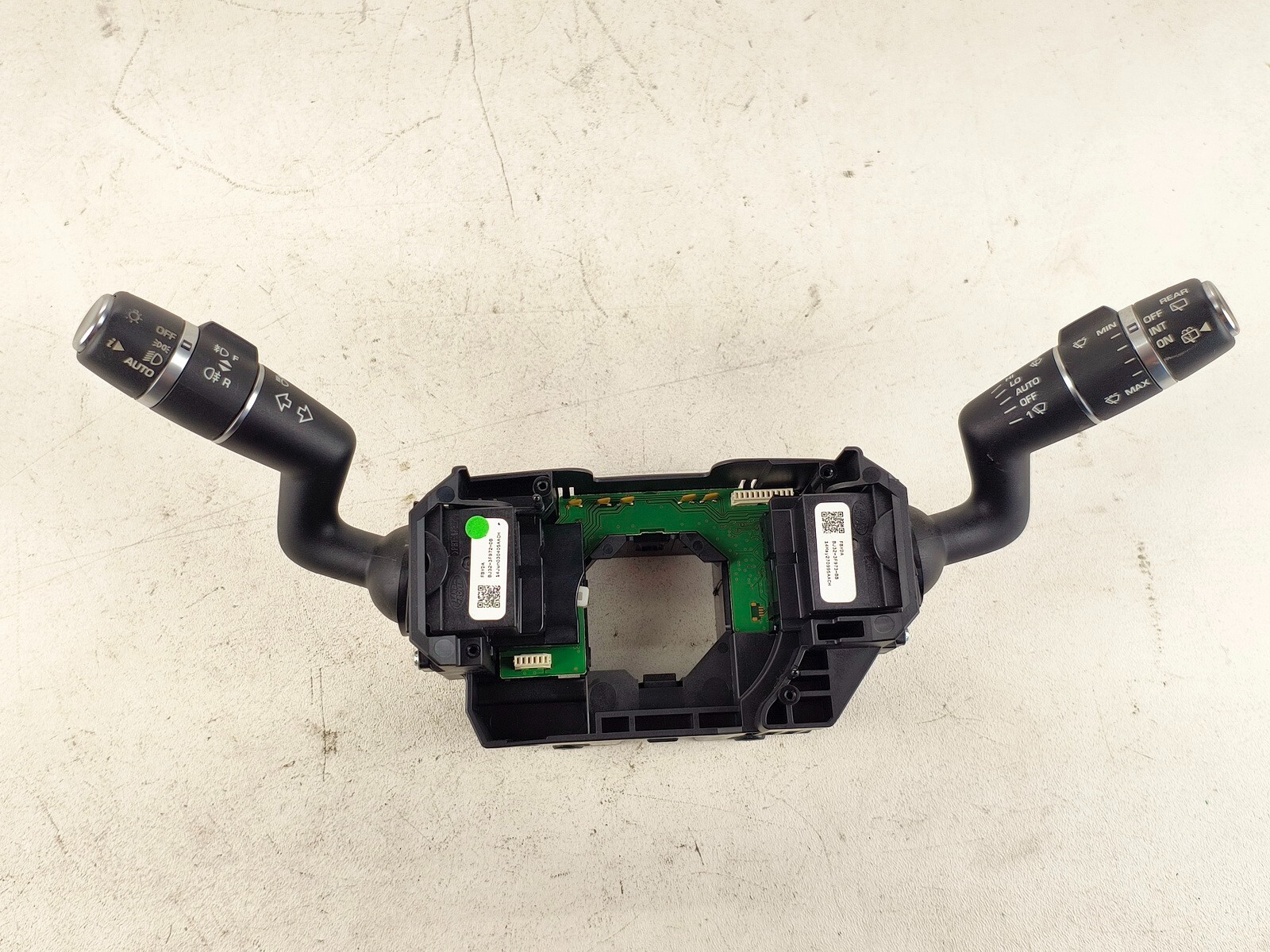 15-19 LAND ROVER DISCOVERY SPORT STEERING COLUMN WHEEL COMBINATION SWITCH