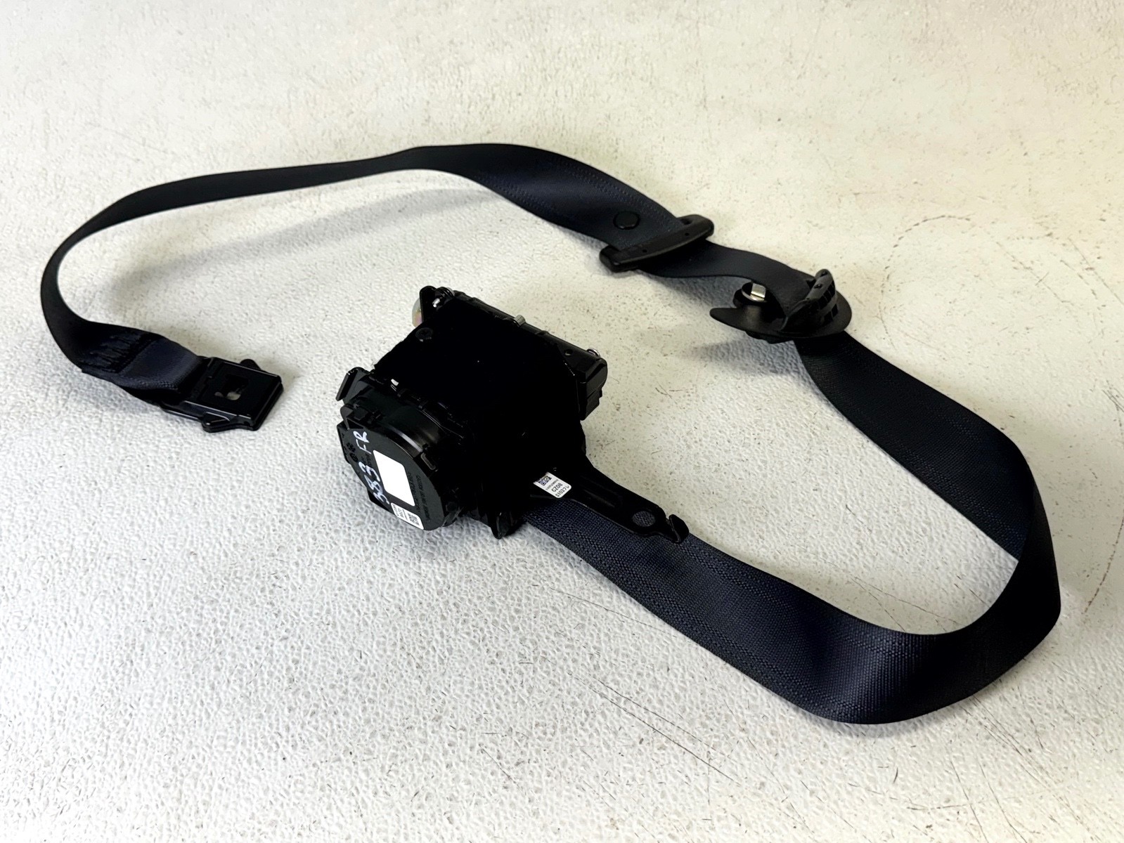19-25 MAZDA 3 FRONT RIGHT RH PASS SIDE SEAT BELT SEATBELT RETRACTOR