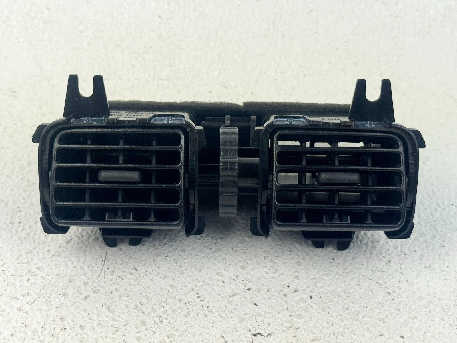 13-20 INFINITI QX60 JX35 REAR BACK CENTER CONSOLE HVAC A/C AIR VENT GRILLE