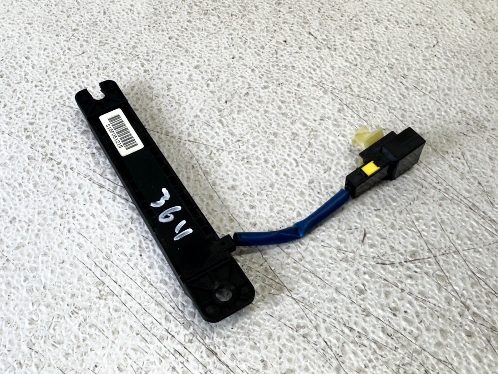 16-20 KIA SORENTO ANTI THEFT KEYLESS ENTRY ANTENNA RECIEVER MODULE