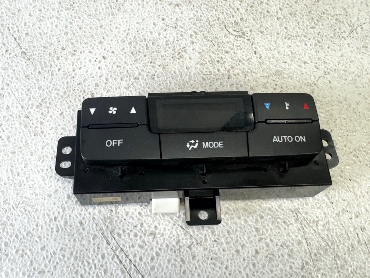 10-15 MAZDA CX-9 REAR CENTER CONSOLE A/C HEATER CLIMATE CONTROL SWITCH PANEL