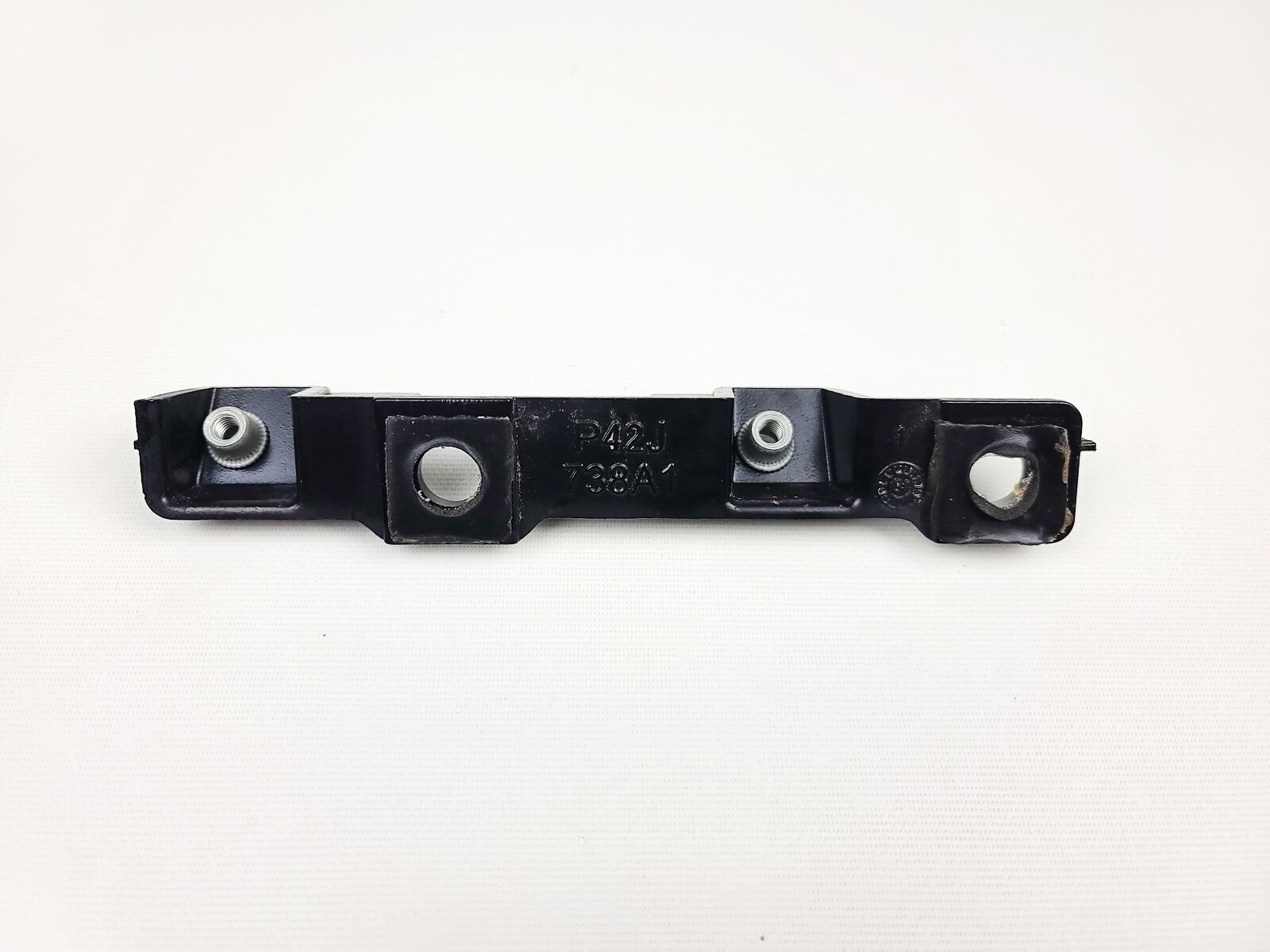 13-20 INFINITI JX35 QX60 REAR RIGHT PASSENGER RH SIDE MOUNT BRACKET SUPPORT
