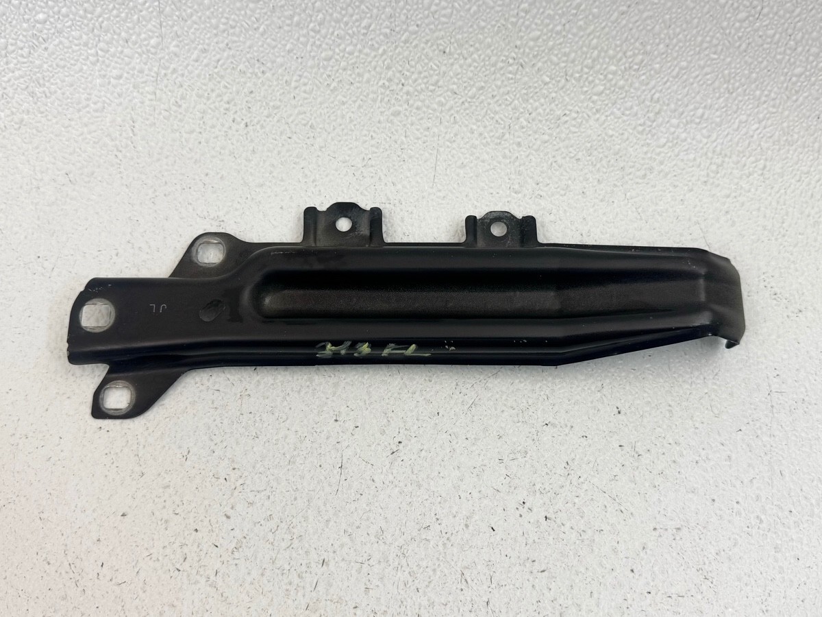 13-20 INFINITI QX60 FRONT LEFT DRIVER SIDE FENDER FORWARD SUPPORT BRACKET