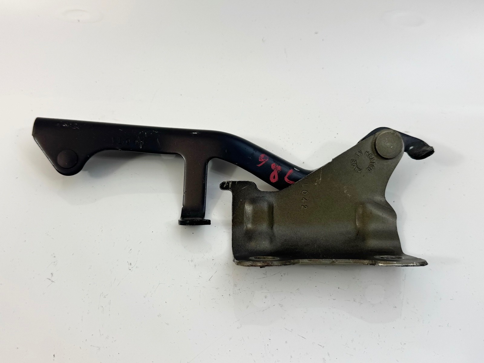 13-20 INFINITI QX60 JX35 FRONT LEFT LH DRIVER SIDE HOOD BONNET MOUNT HINGE
