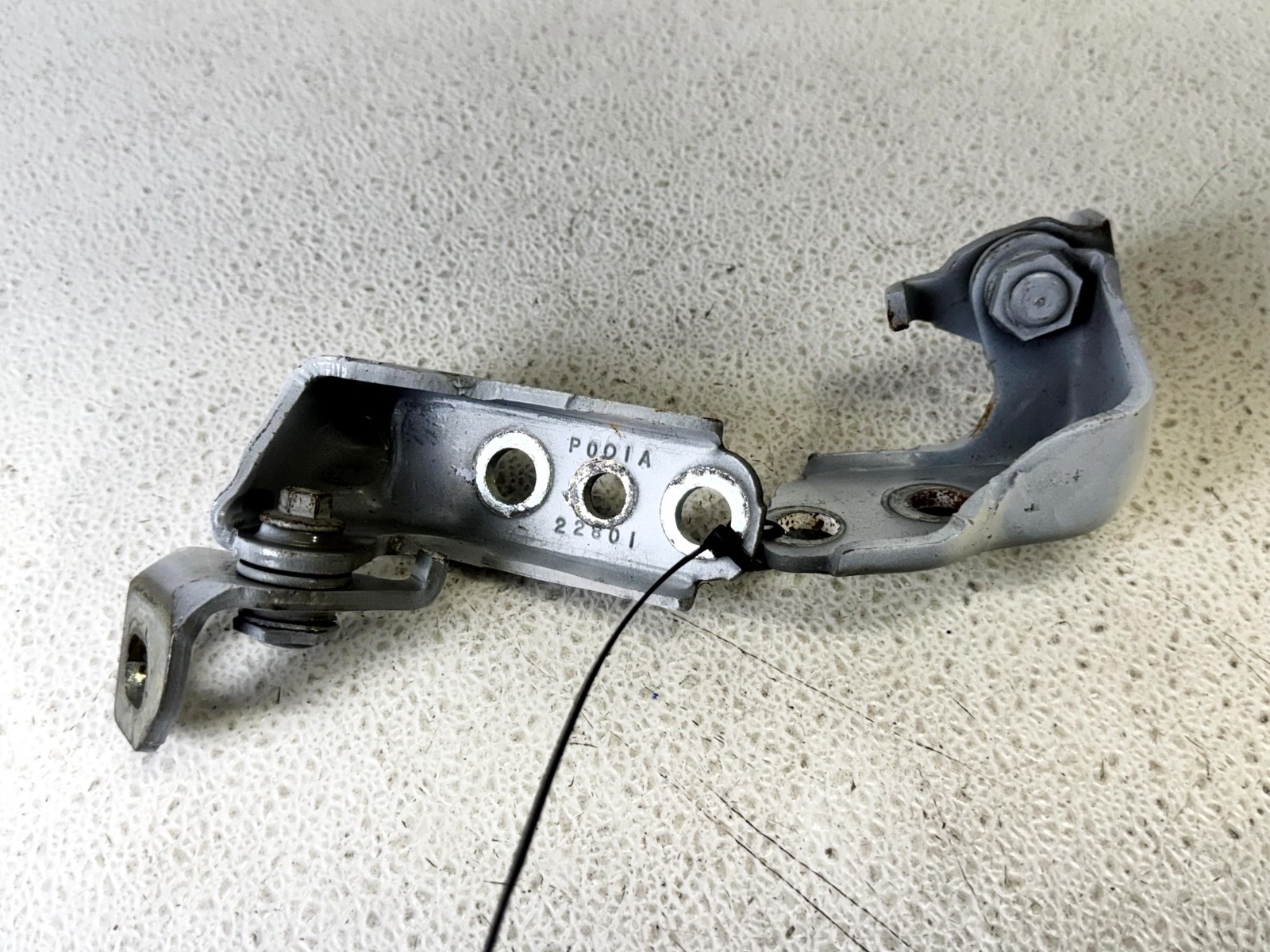 13-16 LINCOLN MKZ FRONT LEFT DRIVER LH SIDE DOOR UPPER & LOWER HINGE SET OEMOpen