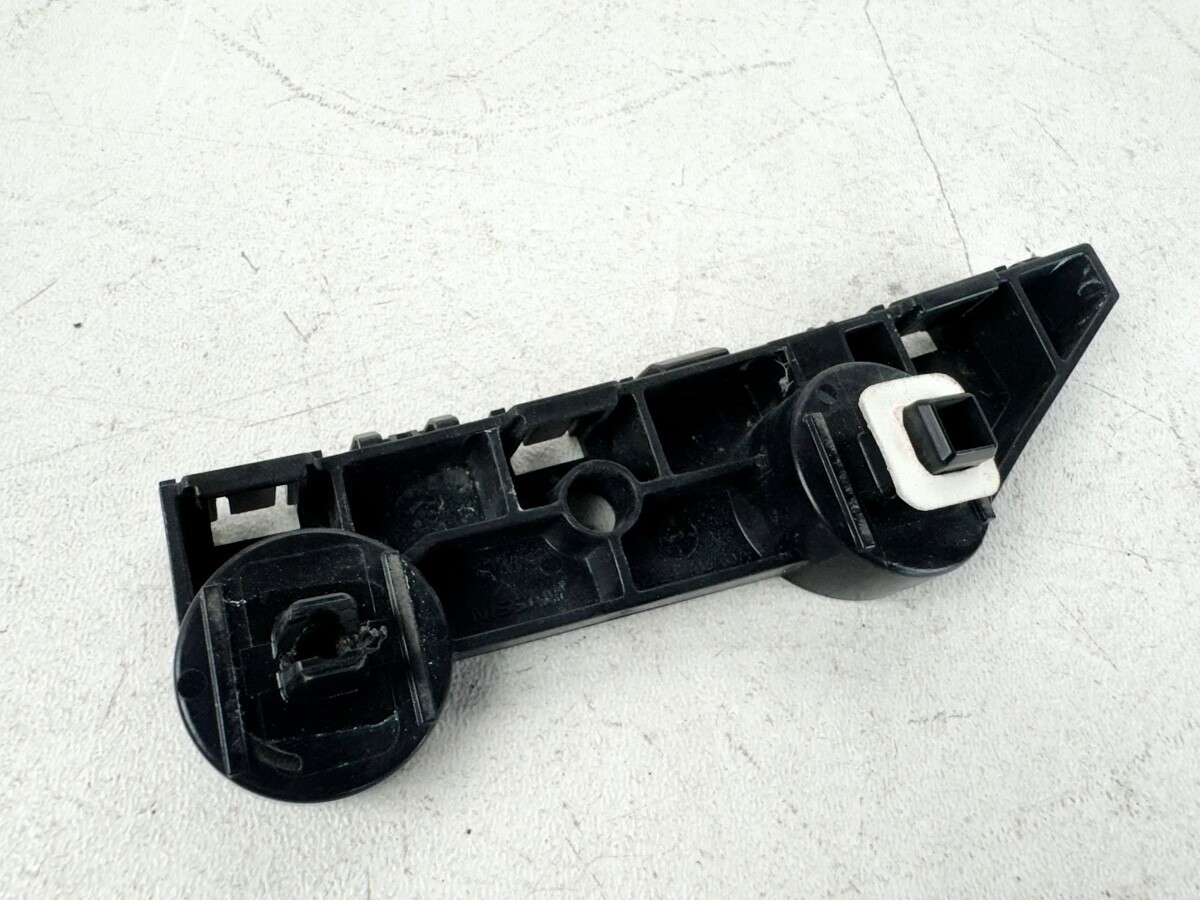 14-20 INFINITI Q50 REAR RIGHT RH PASS SIDE BUMPER UPPER BRACKET PANEL COVER