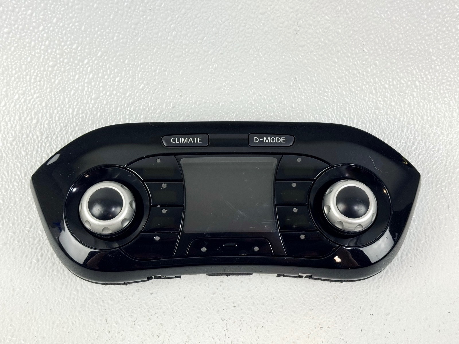 11-17 NISSAN JUKE DASH HVAC A/C HEATER CLIMATE CONTROL PANEL SWITCH BEZEL