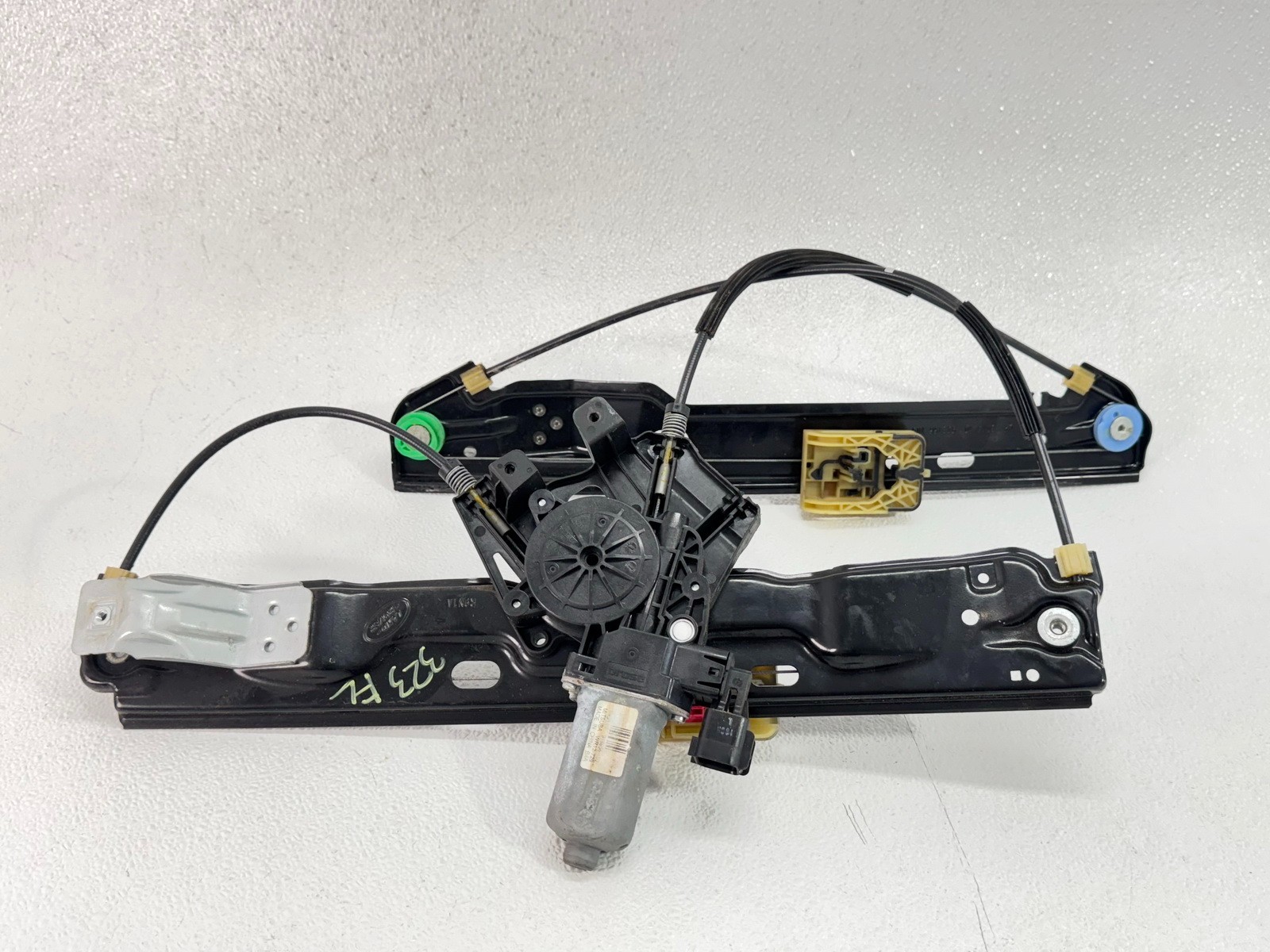 12-19 RANGE ROVER EVOQUE FRONT LEFT DRIVER SIDE DOOR WINDOW REGULATOR ASSY