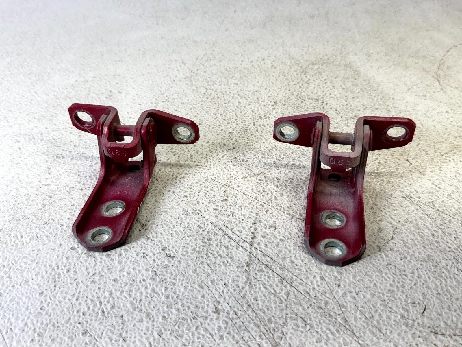 14-20 MITSUBISHI OUTLANDER FRONT RIGHT RH SIDE DOOR UPPER & LOWETR HINGE SET