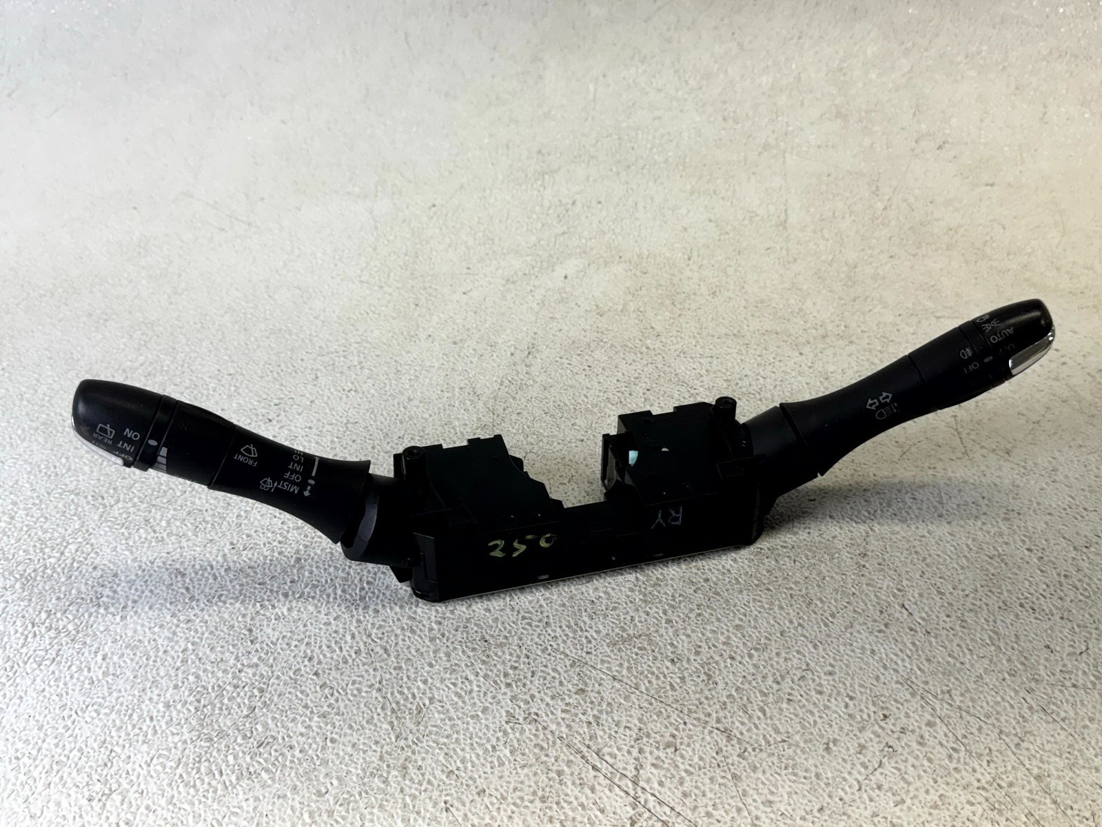 11-17 NISSAN JUKE STEERING COLUMN HEADLIGHT & WIPER CONTROL COMBI SWITCH