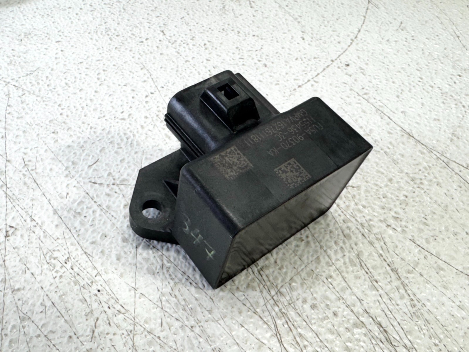 17-19 FORD ESCAPE FUEL PUMP COMPUTER CONTROL MODULE