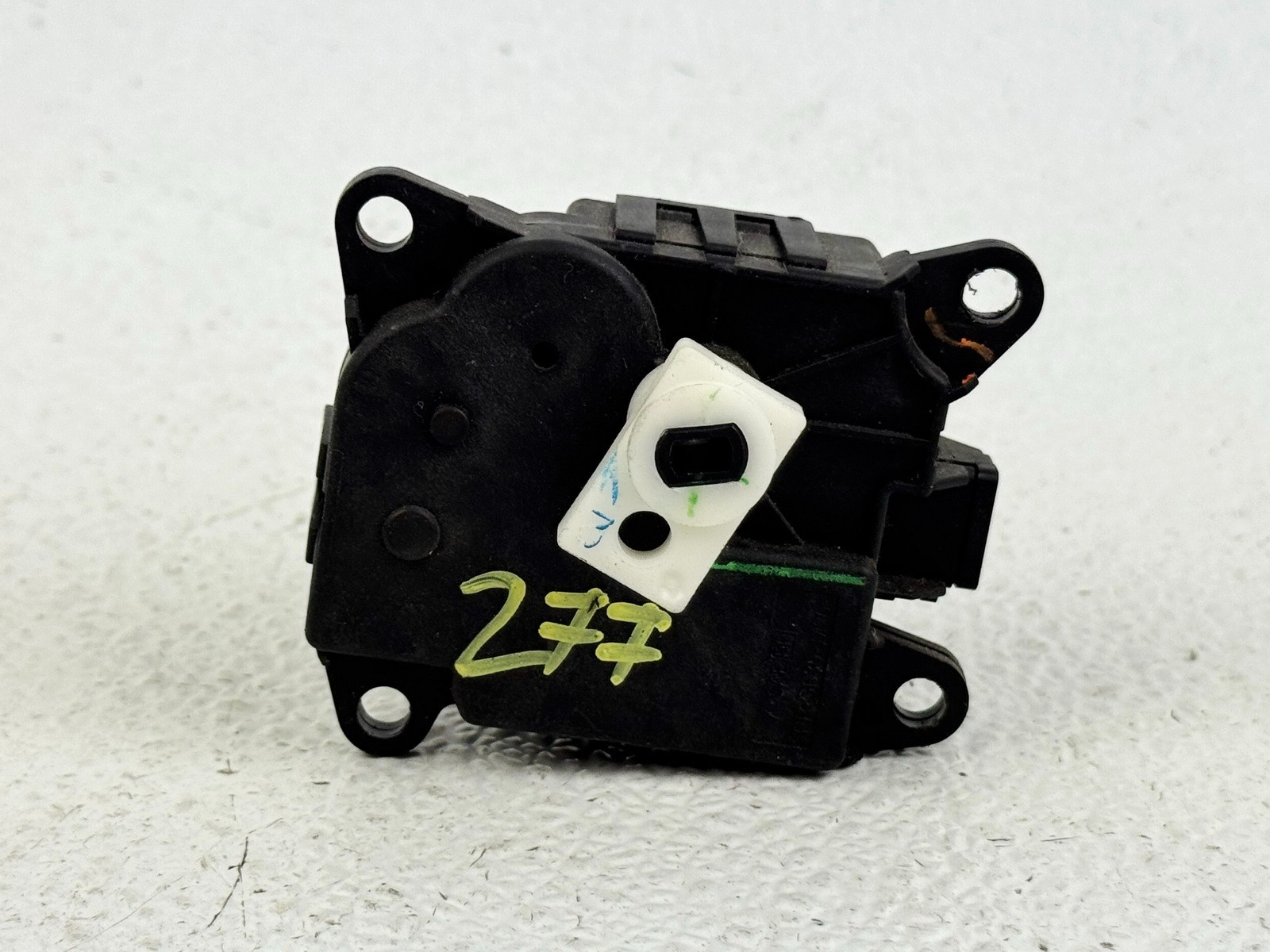 15-23 INFINITI Q50 Q60 A / C HVAC FLAP DOOR HEATER ACTUATOR AIR MIX MOTOR