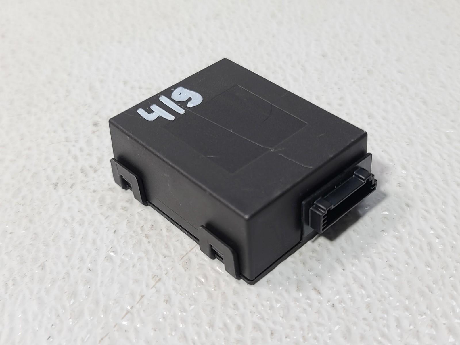 17-24 LAND ROVER DISCOVERY SPORT TIRE PRESSURE MONITORING CONTROL MODULE