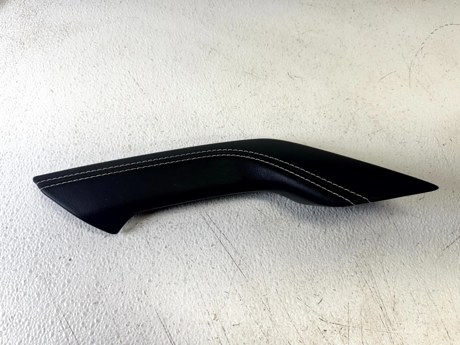20-21 MAZDA CX-9 FRONT LEFT DRIVER SIDE INTERIOR DOOR CAP PANEL TRIM COVER