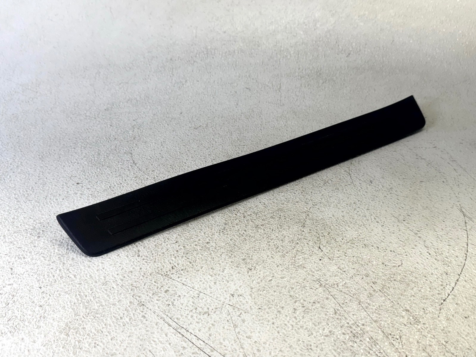 07-15 MAZDA CX-9 CX9 FRONT LEFT DRIVER SIDE DOOR SILL SCUFF PLATE COVER TRIM