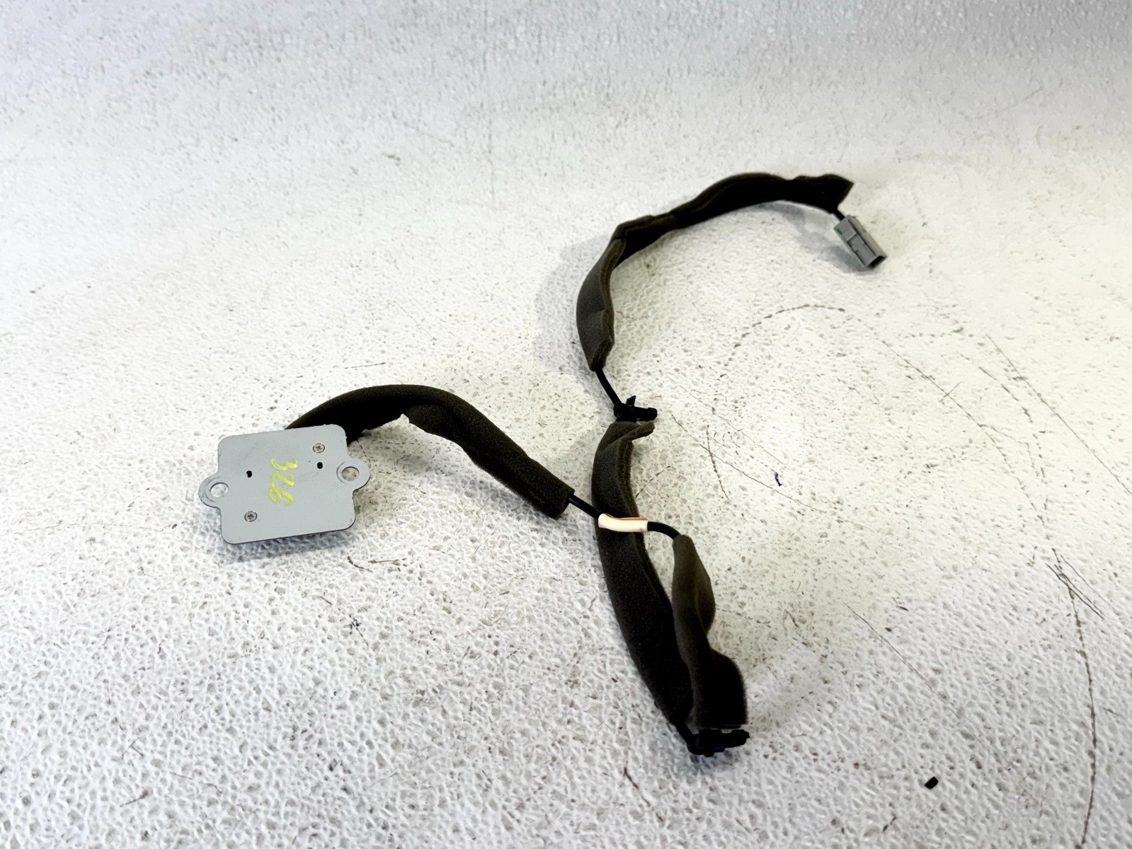 11-19 INFINITI QX80 QX56 GPS NAVIGATION ANTENNA COMMUNICATION MODULE