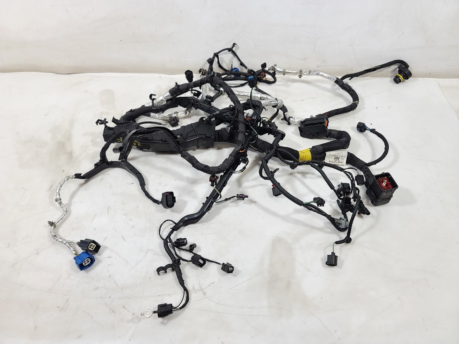 17-20 JAGUAR F-PACE AWD FRONT ENGINE MOTOR WIRE WIRING HARNESS