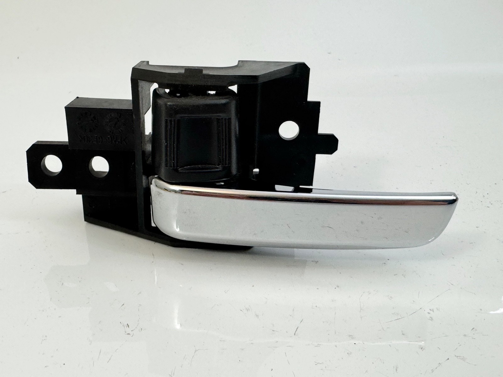 14-23 MITSUBISHI OUTLANDER FRONT LEFT LH SIDE INTERIOR DOOR HANDLE COVER