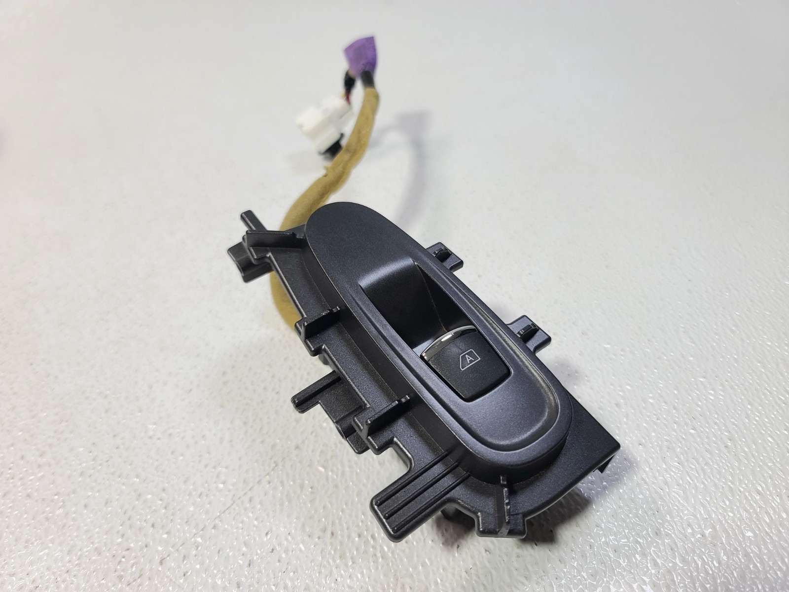 13-20 INFINITI JX35 QX60 REAR LEFT LH DRIVER SIDE DOOR WINDOW CONTROL SWITCH