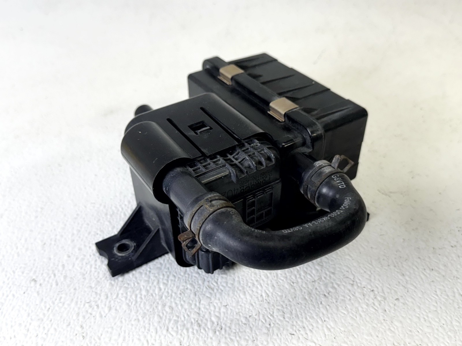 13-16 LINCOLN MKZ EVAPORATIVE EMISSION EVAP LEAK DETECTION PUMP