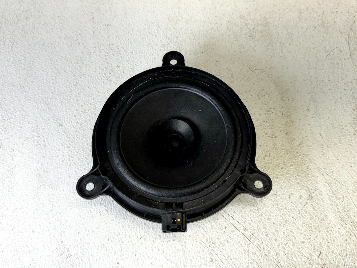 16-23 MAZDA CX-9 CX9 REAR LEFT DRIVER SIDE DOOR PANEL AUDIO SOUND SPEAKER