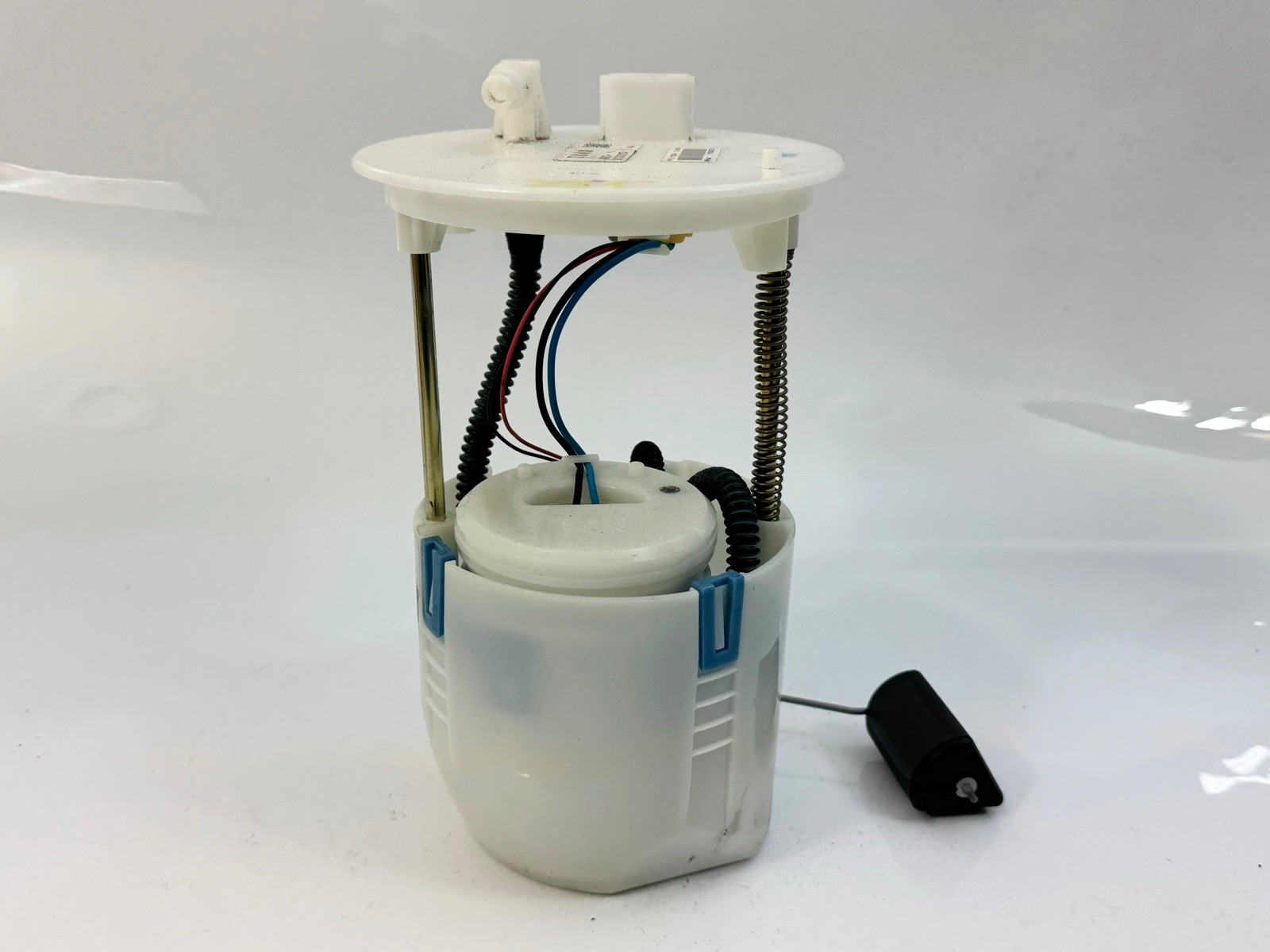 16-21 MAZDA CX-9 CX9 FUEL GAS GAUGE LEVEL PUMP SENDING MODULE UNIT ASSY