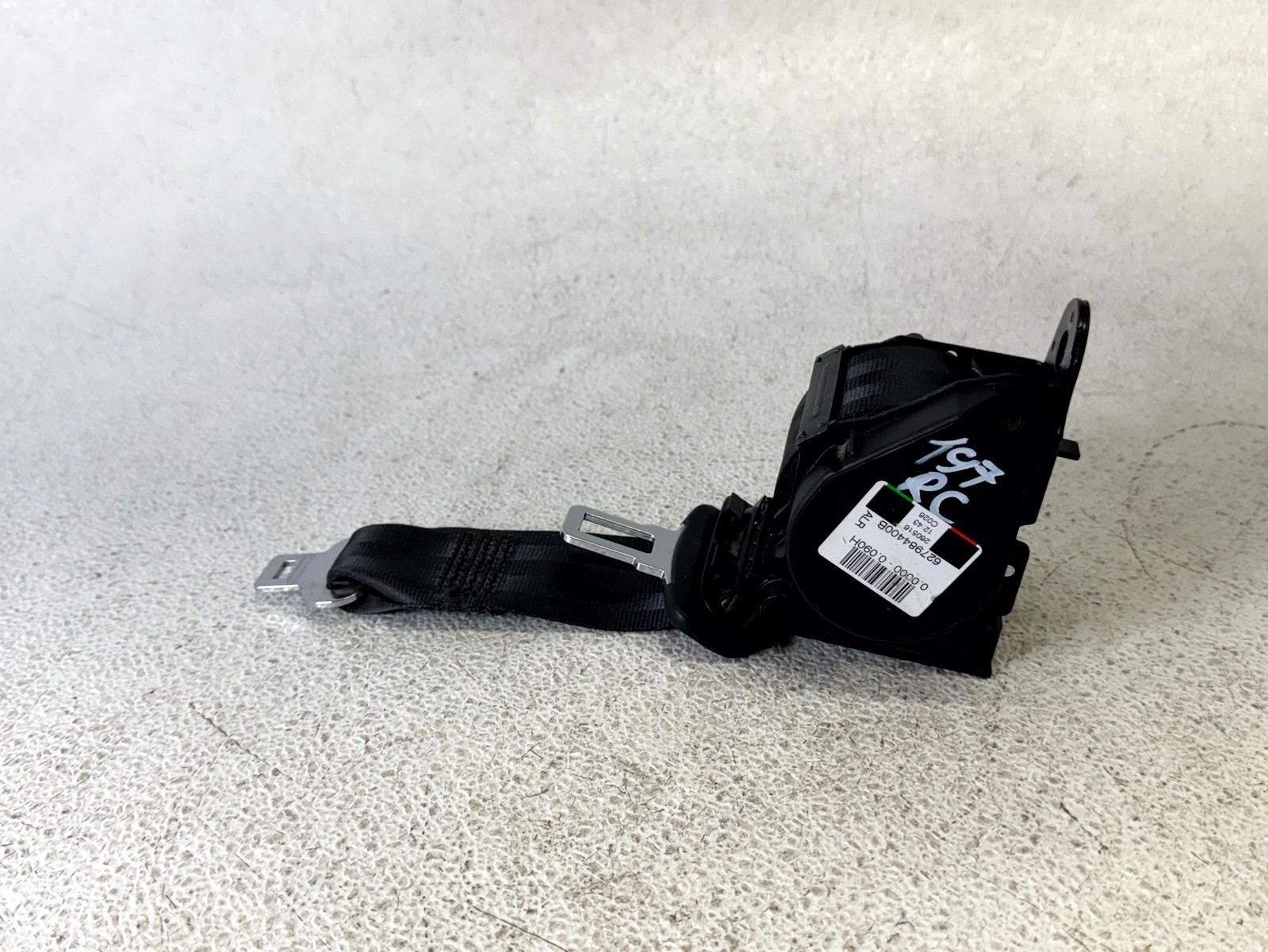17-20 JAGUAR XE REAR 2ND ROW CENTER SEATBELT RETRACTOR ASSEMBLY