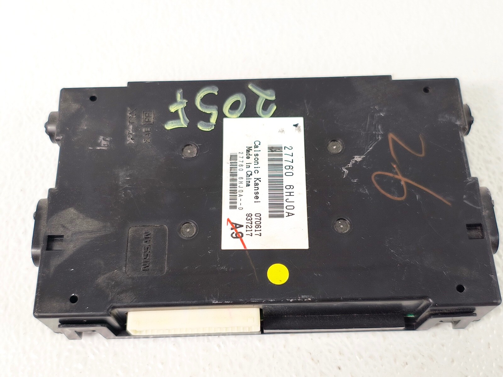 17-19 INFINITI Q50 FRONT AMPLIFIER TEMPERATURE CLIMATE CONTROL MODULE