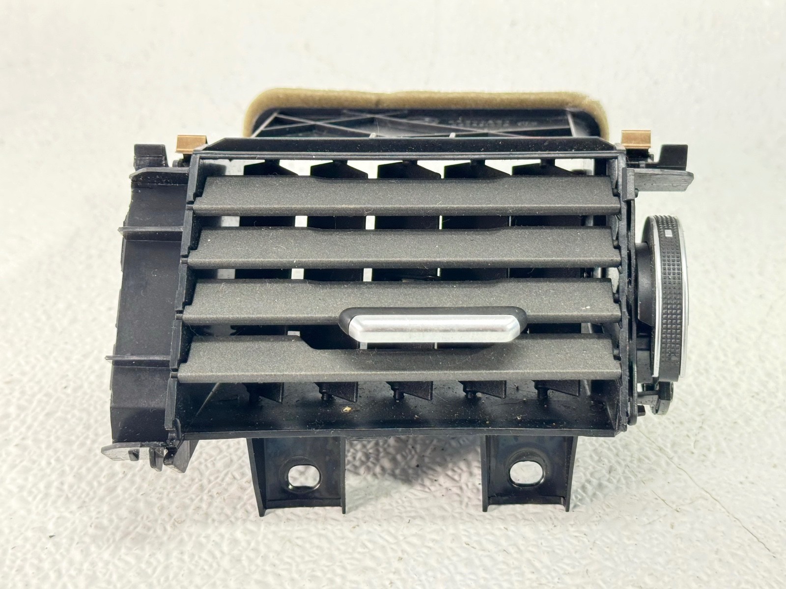 12-15 RANGE ROVER EVOQUE RIGHT PASS SIDE DASH HEATER AC AIR VENT GRILLE TRIM
