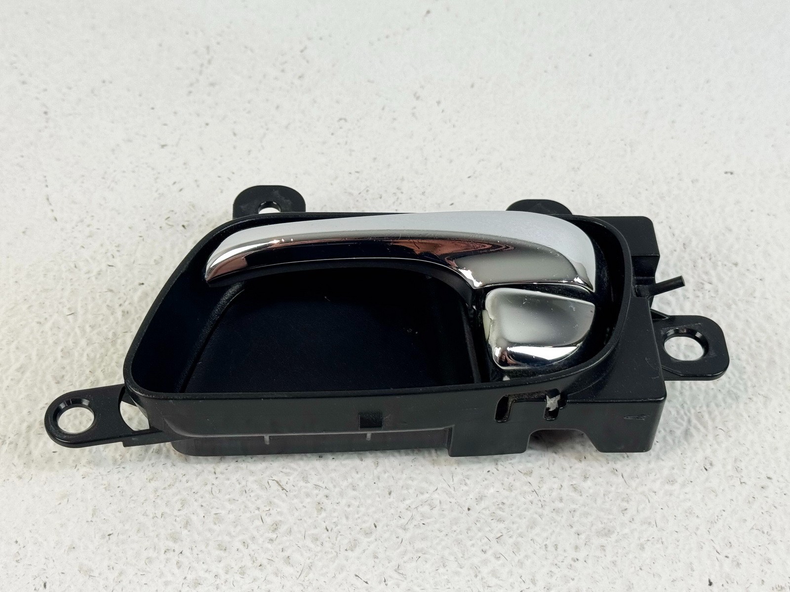 08-17 INFINITI QX80 QX50 EX35 FRONT LEFT LH DRIVER SIDE DOOR INSIDE HANDLE