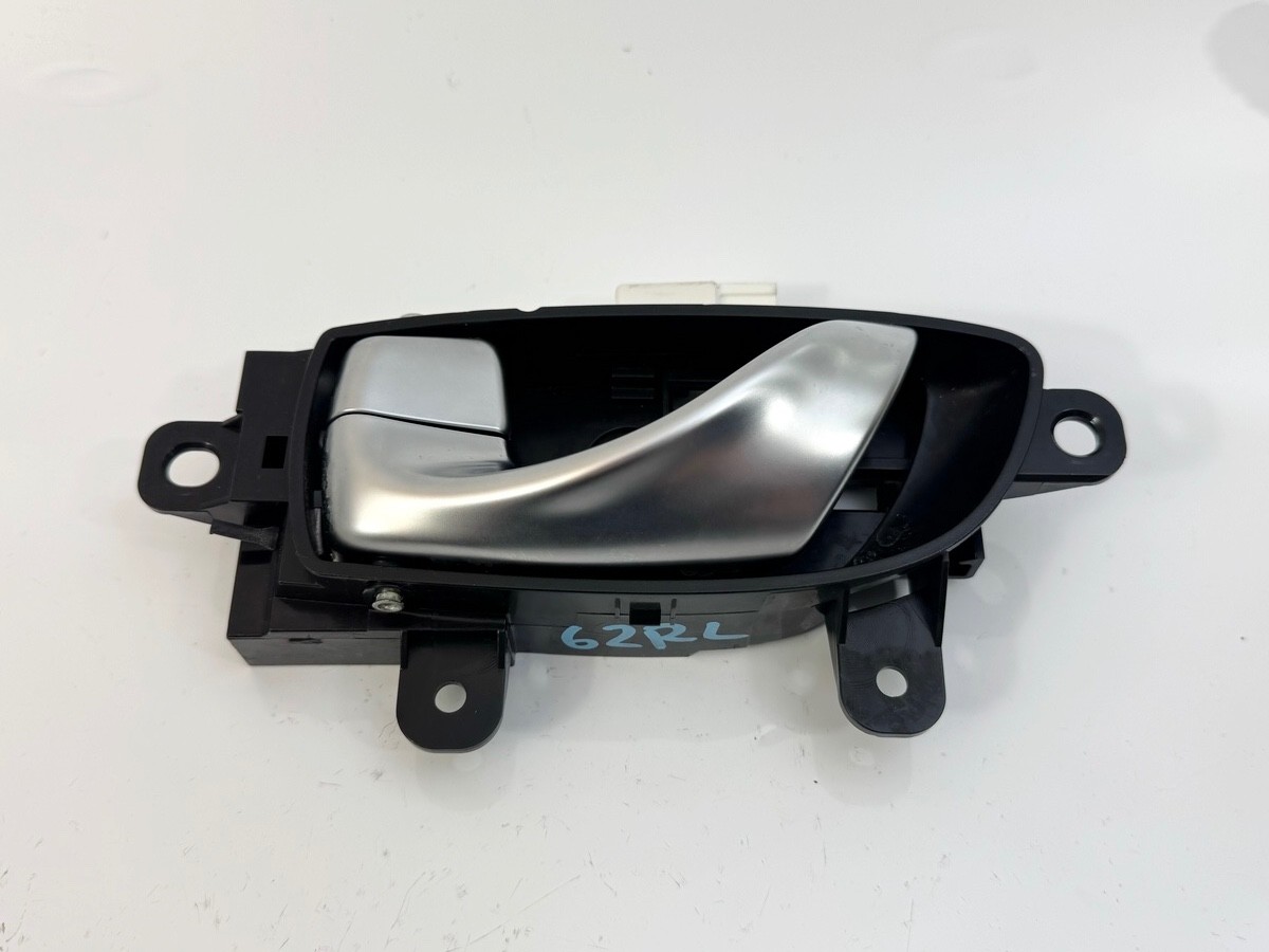 14-23 INFINITI Q50 REAR LEFT DRIVER SIDE INTERIOR DOOR HANDLE TRIM BEZEL