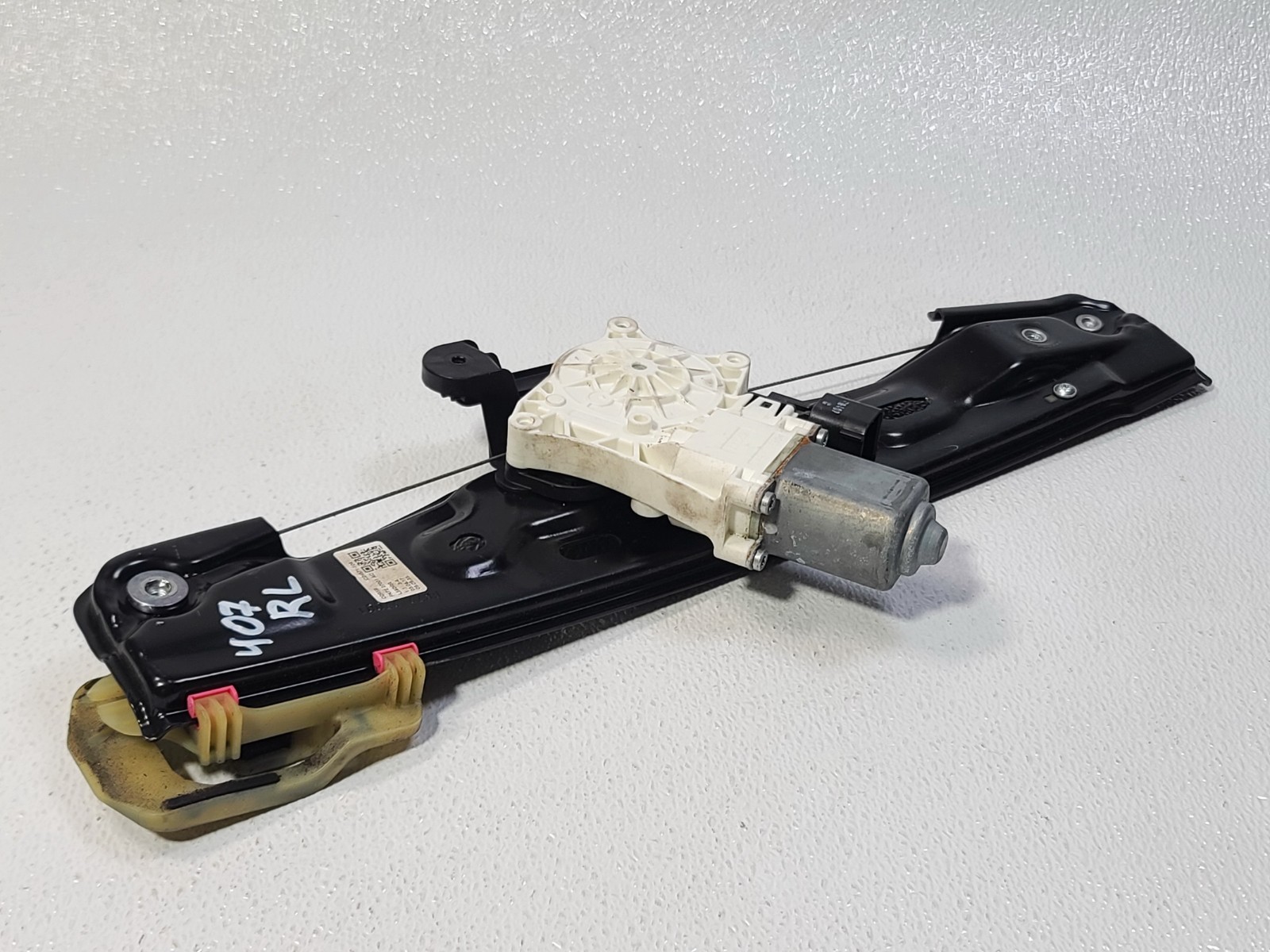 17-23 LAND ROVER DISCOVERY SPORT REAR LEFT LH DRIVER DOOR WINDOW REGULATOR