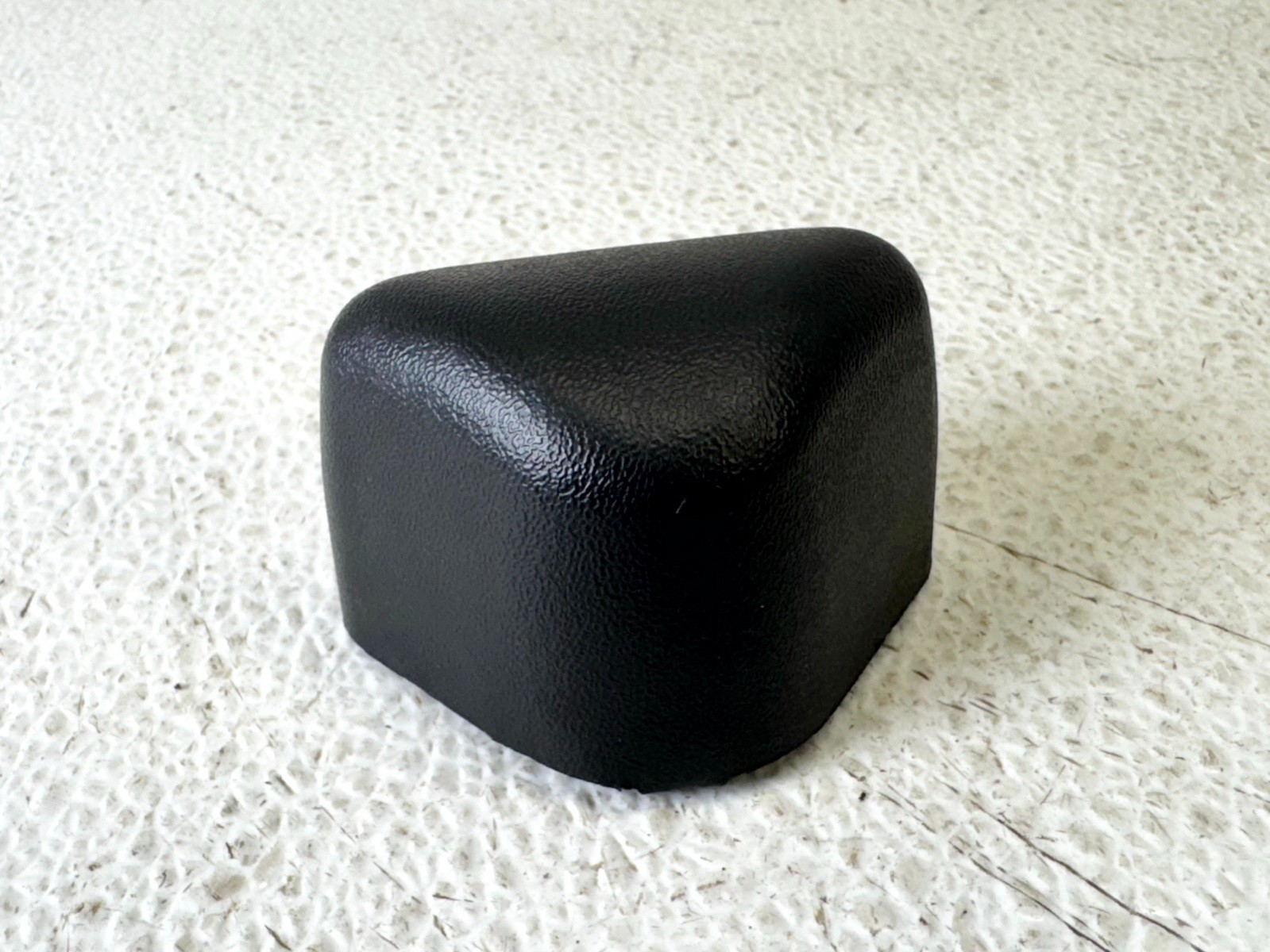 14-26 RAM PROMASTER 1500 2500 3500 ROOF RADIO ANTENNA BRACKET DASE COVER CAP