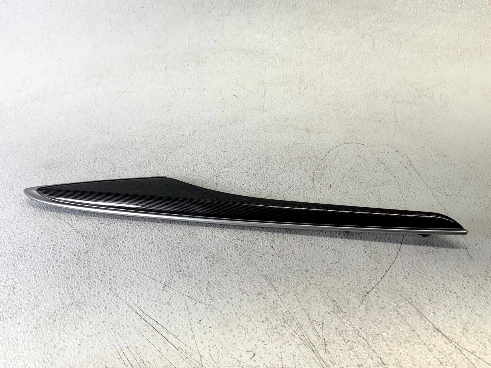 14-20 INFINITI QX60 REAR LEFT DRIVER SIDE DOOR PANEL MOLDING COVER TRIM