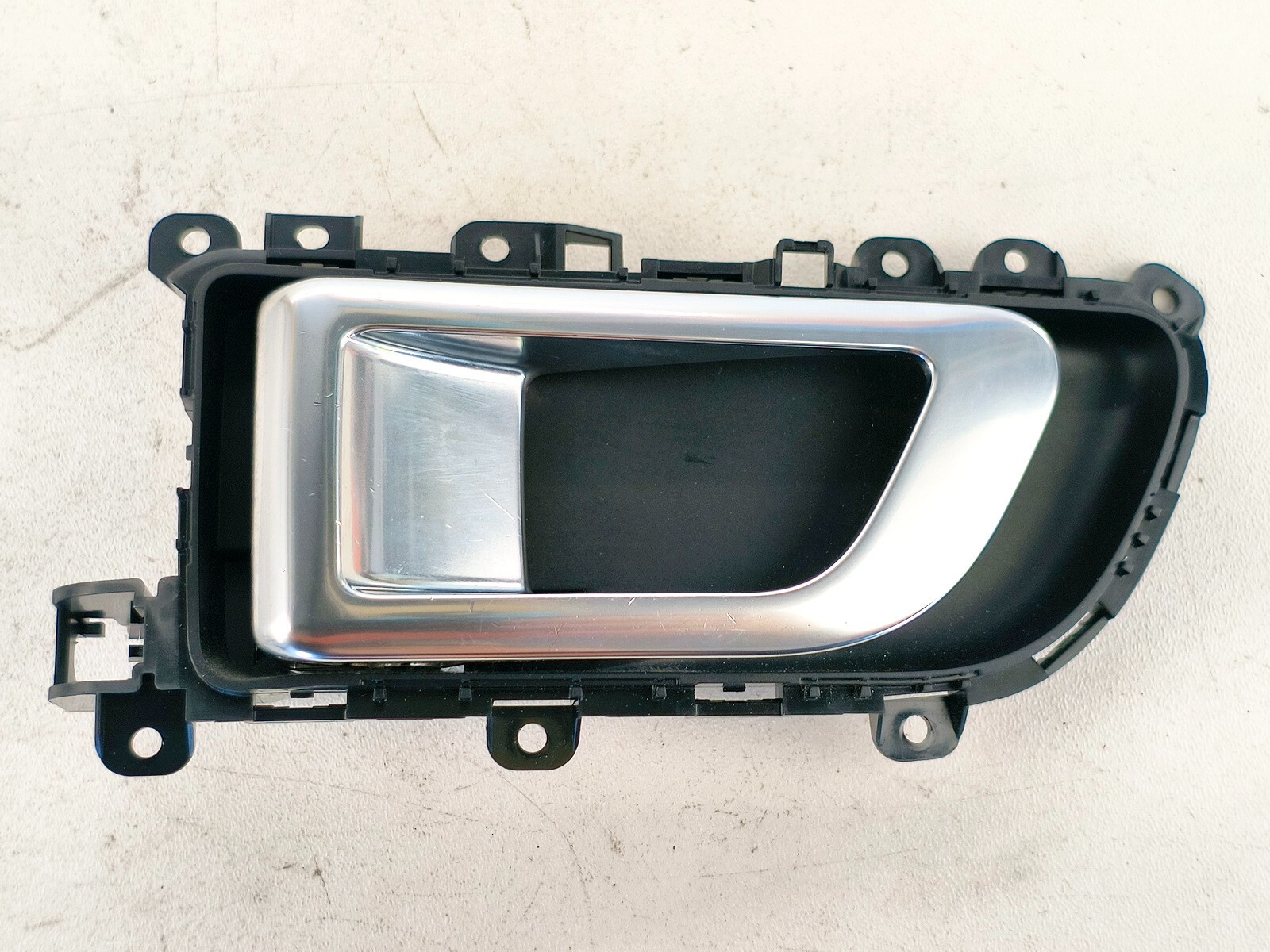 15-19 LAND ROVER DISCOVERY SPORT FRONT LEFT LH SIDE INTERIOR DOOR HANDLE